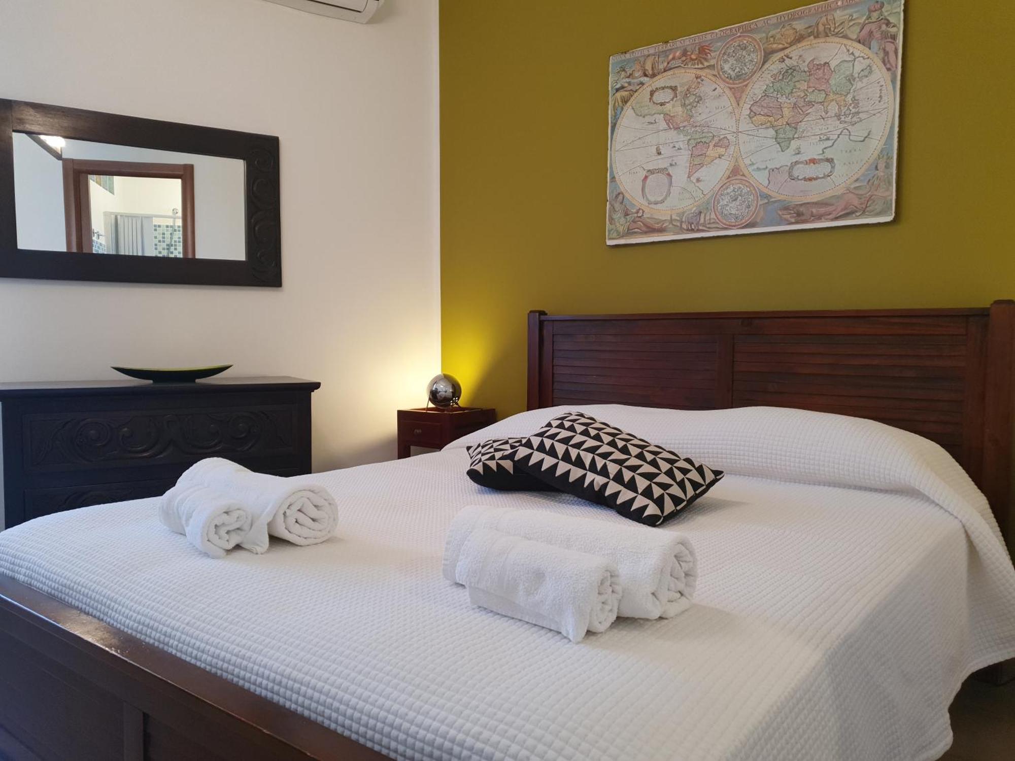 Blue Dolphin Guest House 알게로 외부 사진